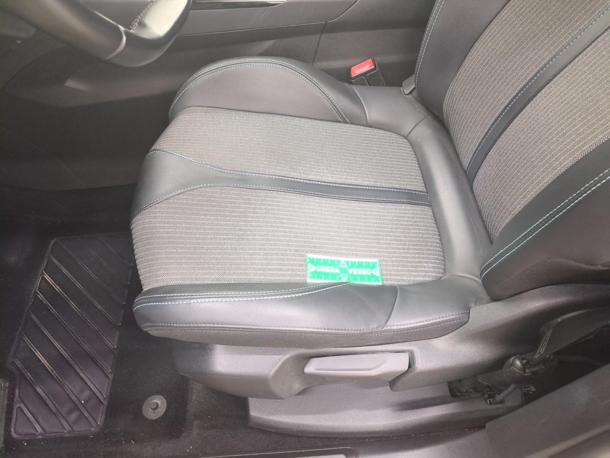 PEUGEOT 5008 BlueHDi 130ch S&S EAT8 Allure Pack 2022