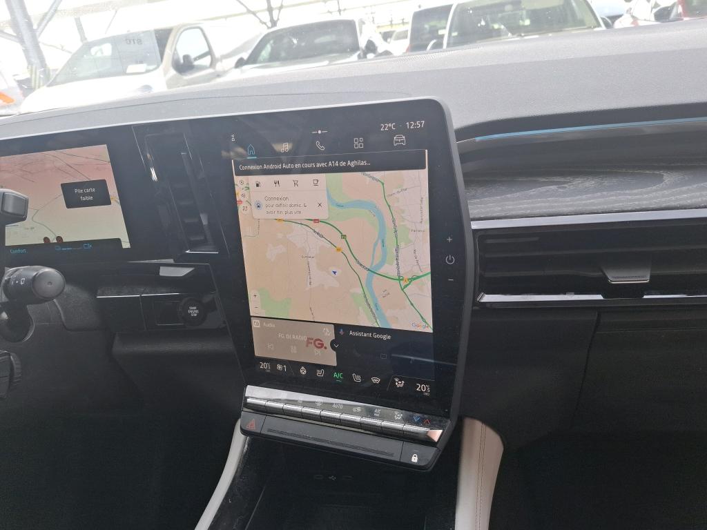 RENAULT ESPACE VI E-Tech hybrid 200 Iconic 2024
