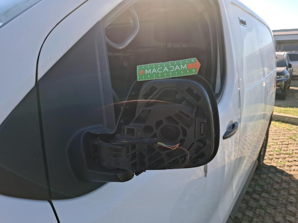 PEUGEOT EXPERT FGN TOLE STANDARD 2.0 BLUEHDI 120 S&S BVM6 PREMIUM 2018