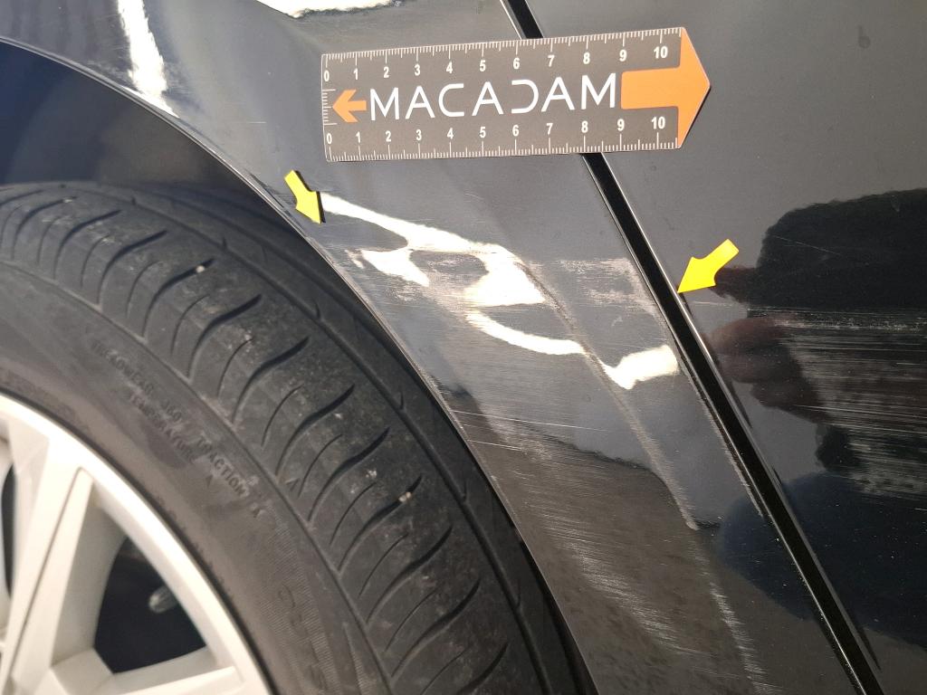 RENAULT MÉGANE MEGANE IV BERLINE TCe 140 EDC FAP Business 2021