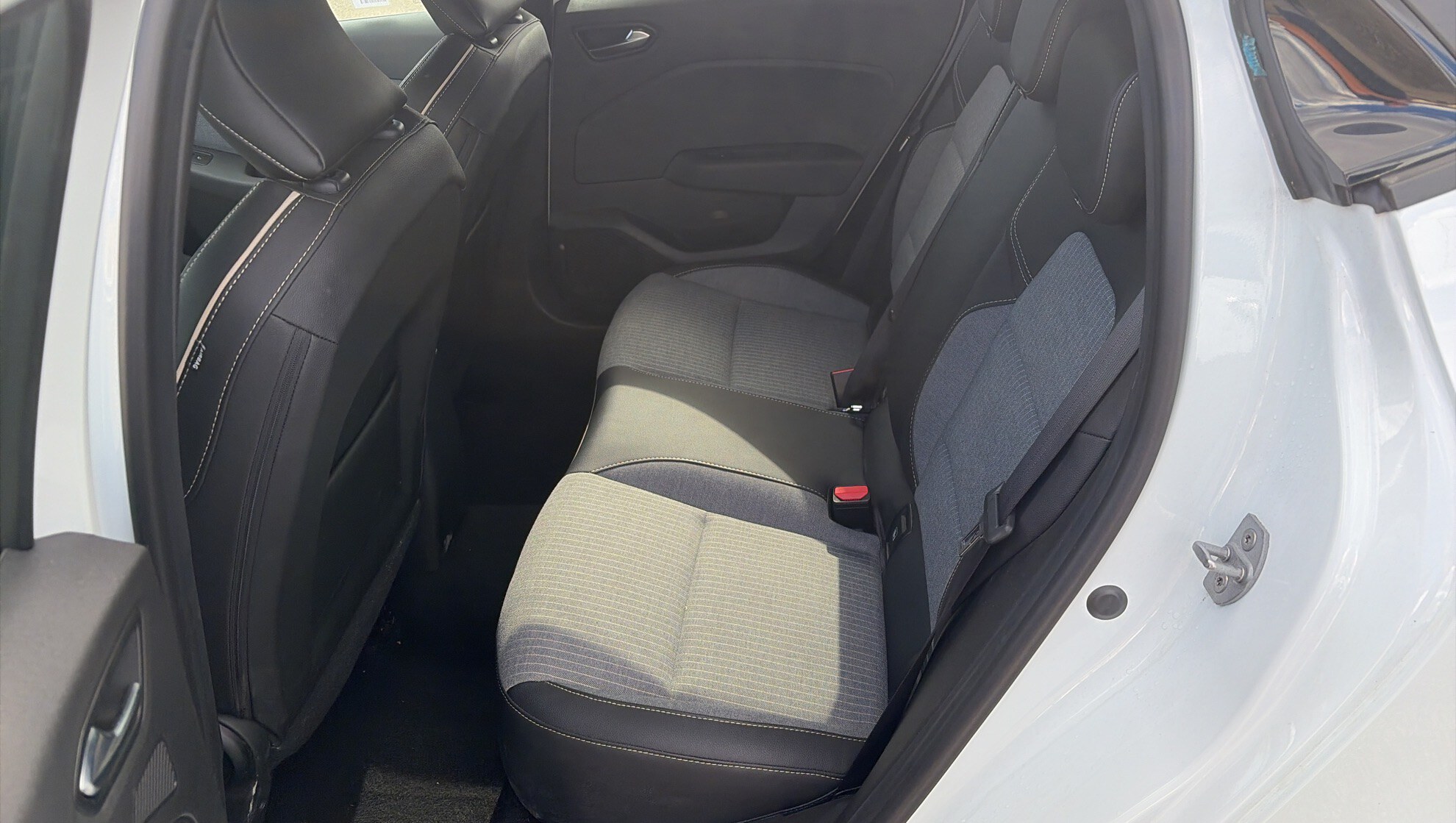 RENAULT Clio TCe 90 ch GSR2 Techno 2025