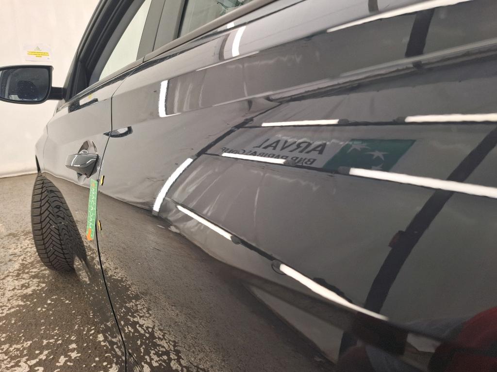 HYUNDAI i20 1.2 84 Initia 2023