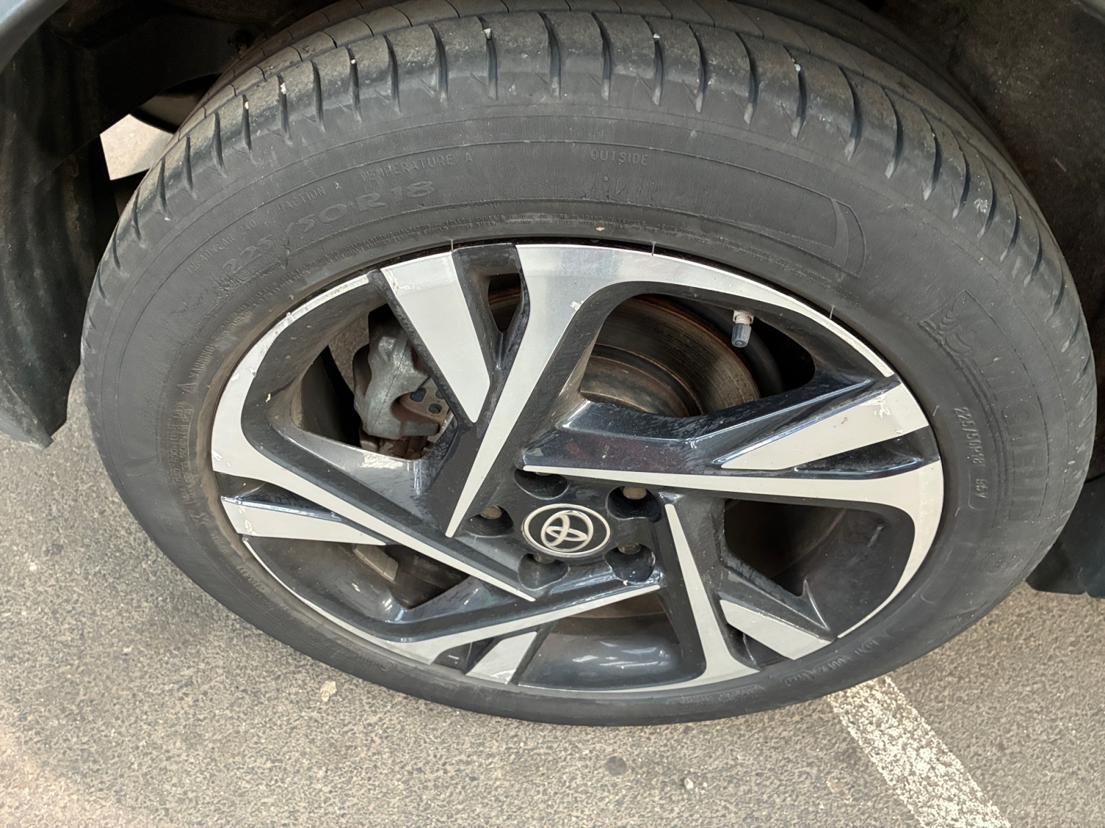 TOYOTA C-HR Hybride 1.8L Edition 2022