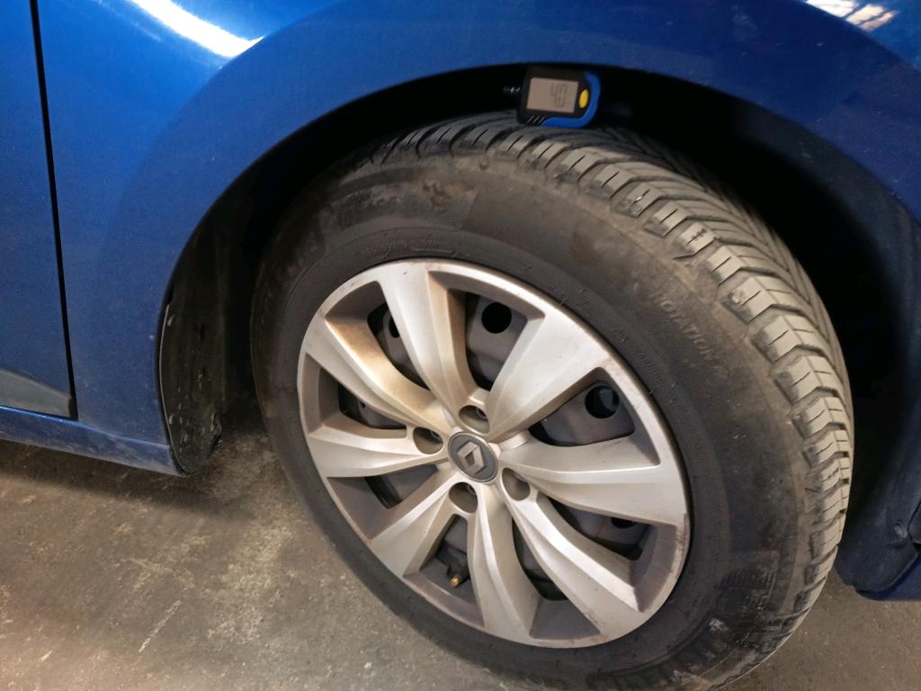 RENAULT CLIO SOCIETE BLUE DCI 85 AIR NAV 2021