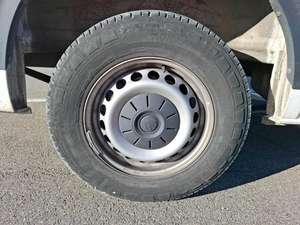 VOLKSWAGEN CRAFTER FOURGON VAN 35 L4H3 2.0 TDI 140 CH BUSINESS 2022