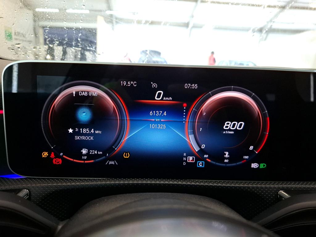 MERCEDES CLASSE A 180 7G-DCT AMG Line 2020