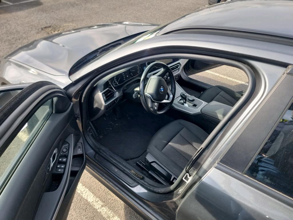 BMW SERIE 3 TOURING G21 318d 150 ch BVA8 Lounge 2021