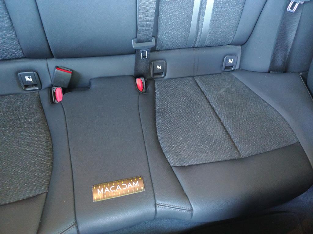 BMW SERIE 1 F40 116d 116 ch DKG7 Business Design 2021