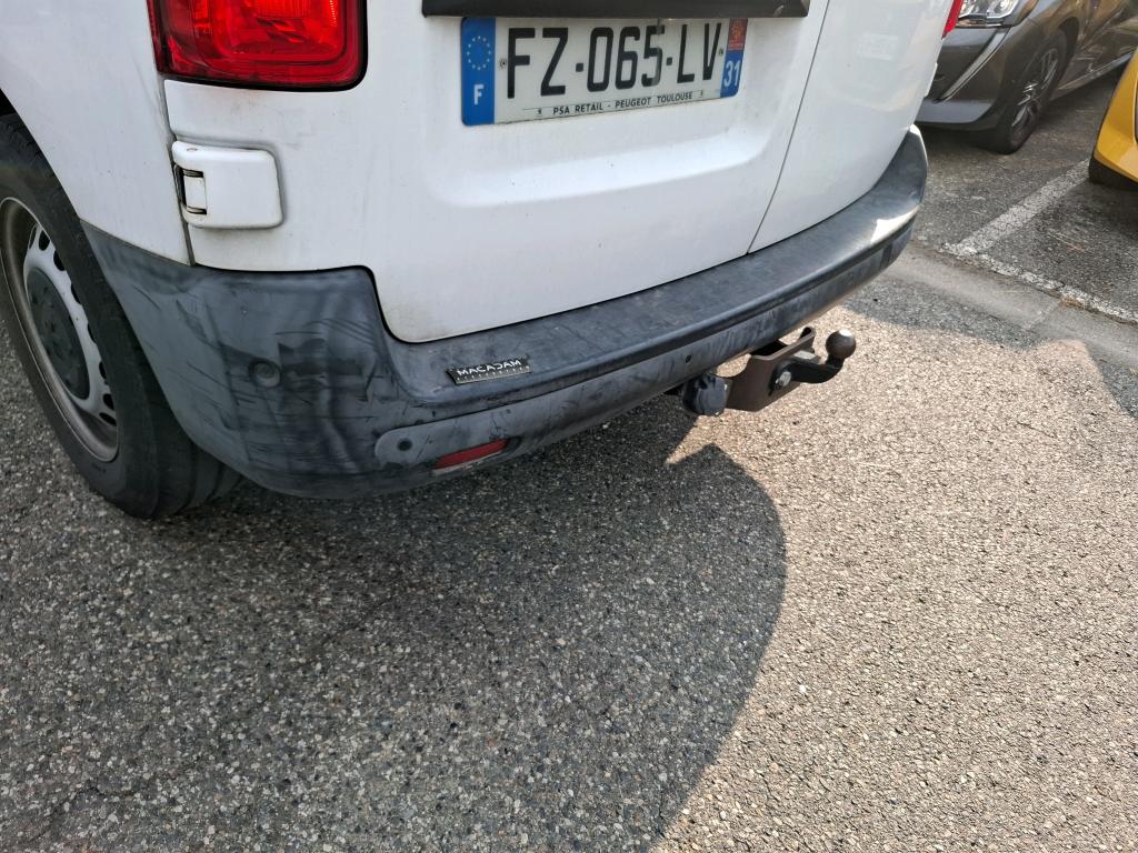 PEUGEOT EXPERT FOURGON TOLE STANDARD 2.0 BLUEHDI 120 S&S BVM6 ASPHALT 2021