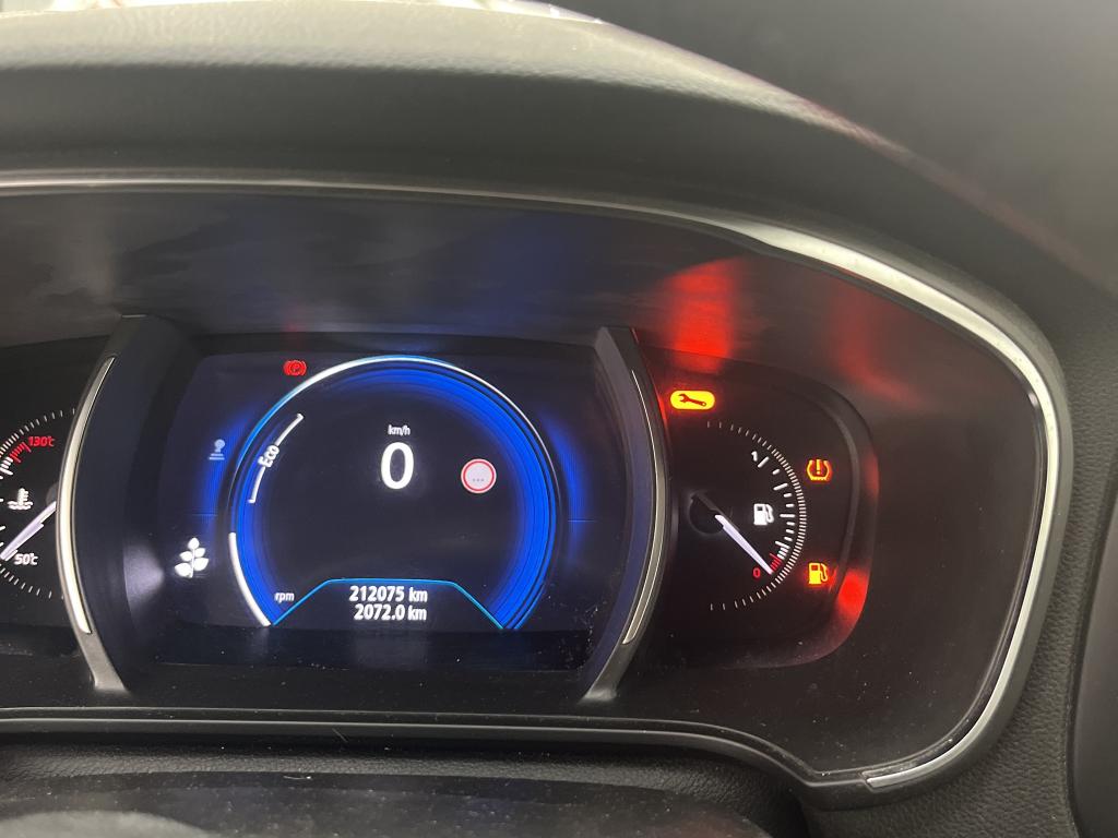 RENAULT MÉGANE MEGANE IV ESTATE Blue dCi 115 Business 2019