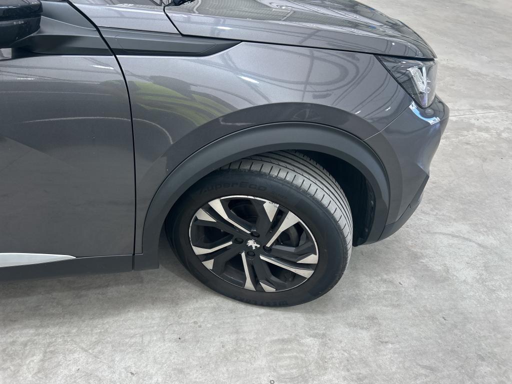 PEUGEOT 2008 PureTech 130 S&S EAT8 Allure Pack 2023