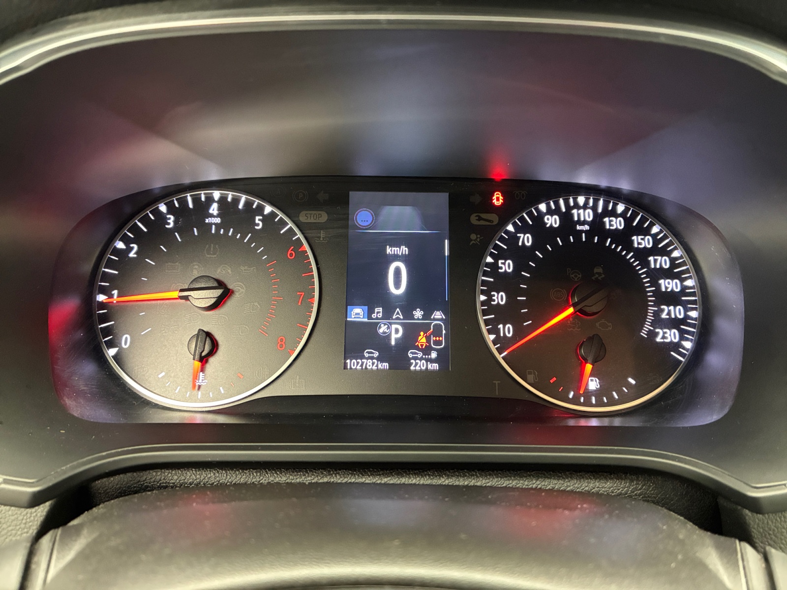RENAULT MÉGANE MEGANE IV BERLINE TCe 140 EDC FAP - 21N Business 2022