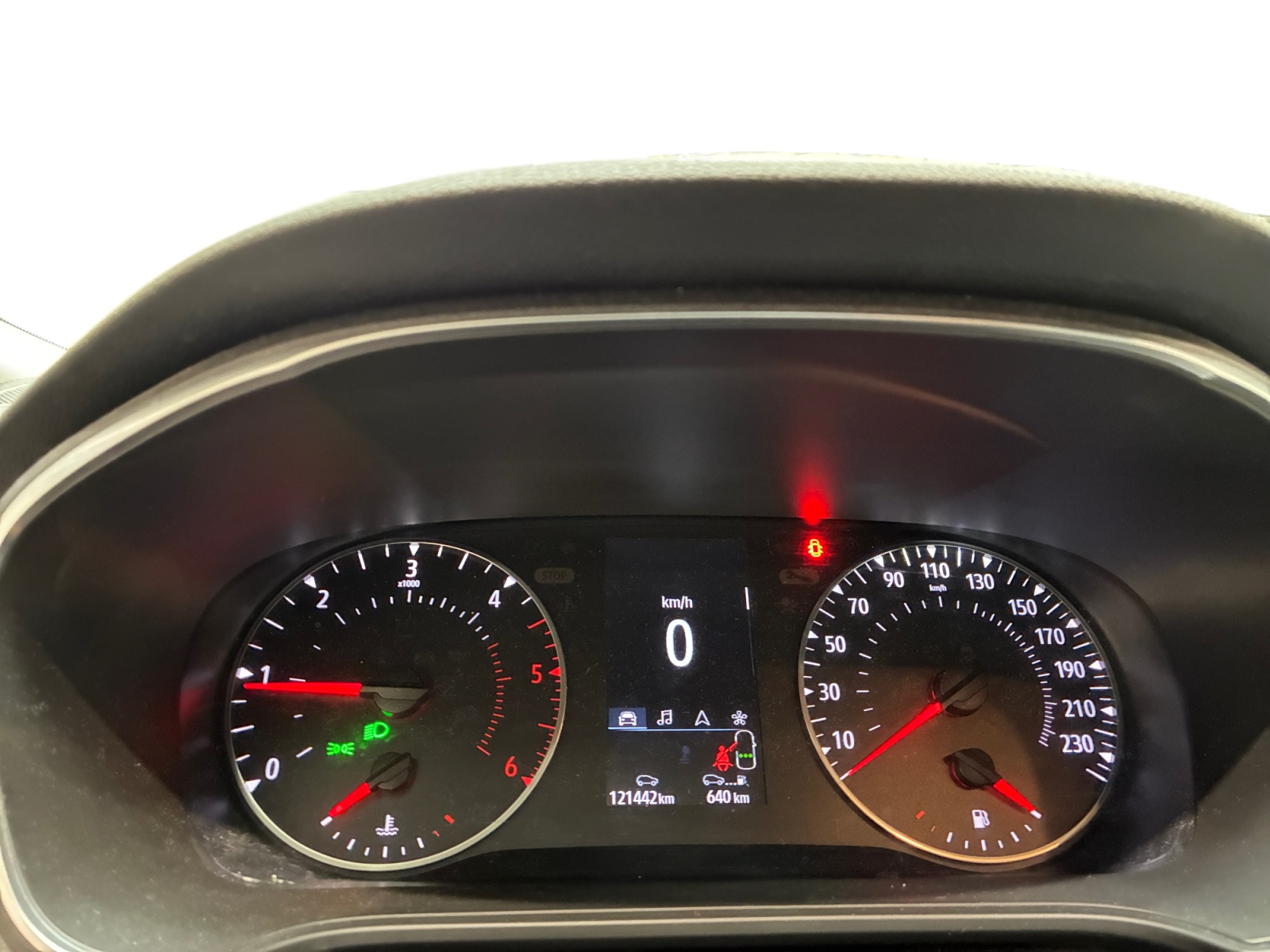RENAULT MÉGANE MEGANE IV Berline Blue dCi 115 Evolution 2022