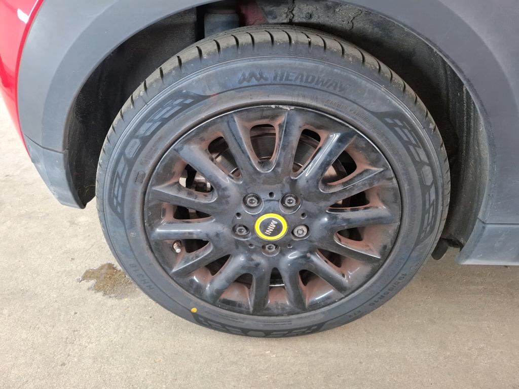 MINI HATCH 3 Portes Cooper SE 184 ch Edition Premium 2023