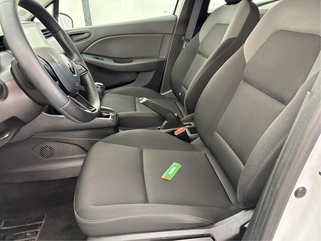 RENAULT CLIO SOCIETE BLUE DCI 100 - 21N AIR NAV 2022