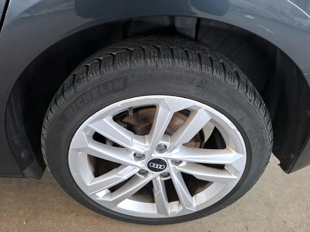 AUDI A3/S3 A3 SPORTBACK 40 TFSIe 204 S tronic 6 Business line 2021