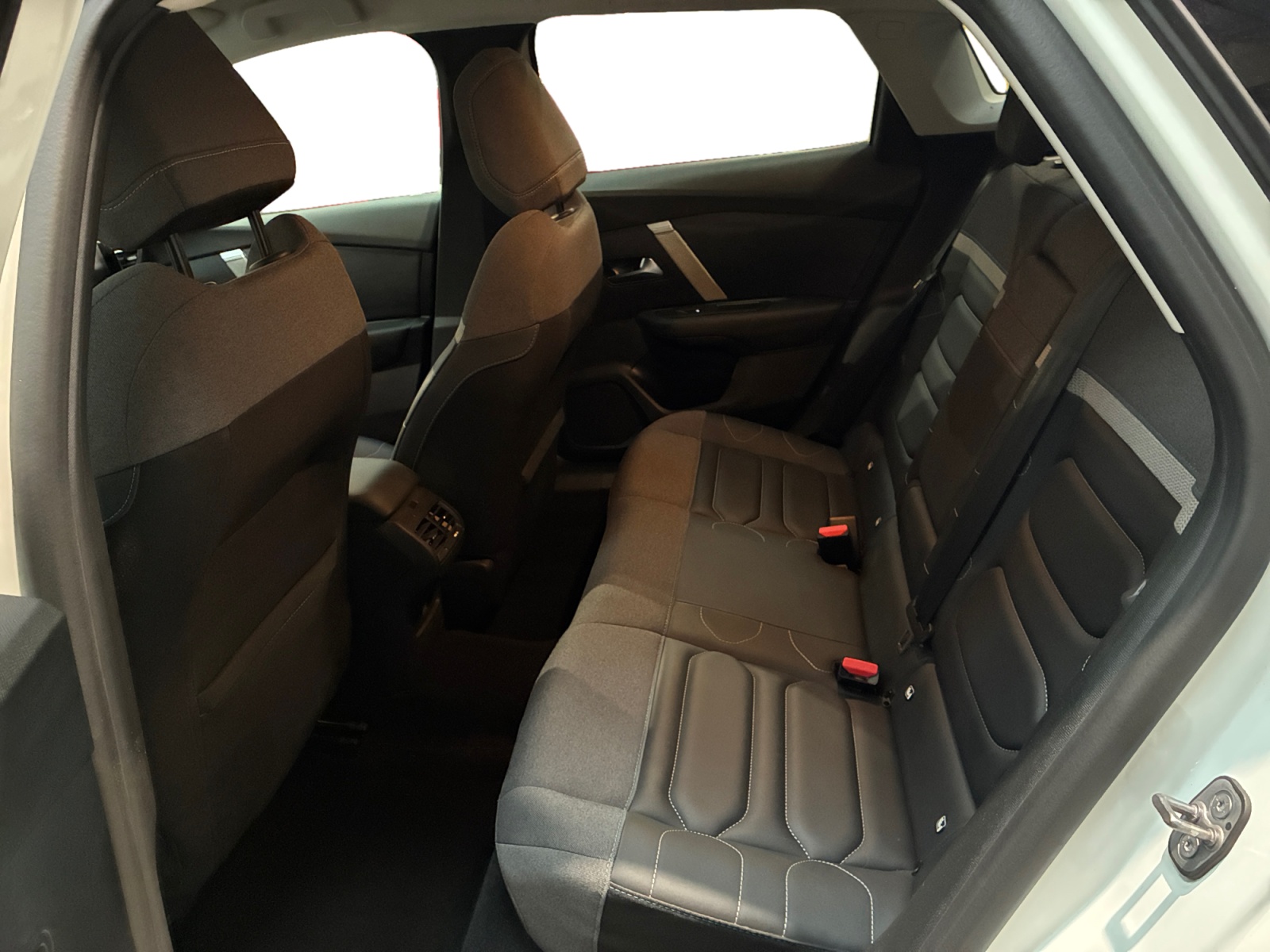 CITROEN C4 X PureTech 130 S&S EAT8 Max 2024