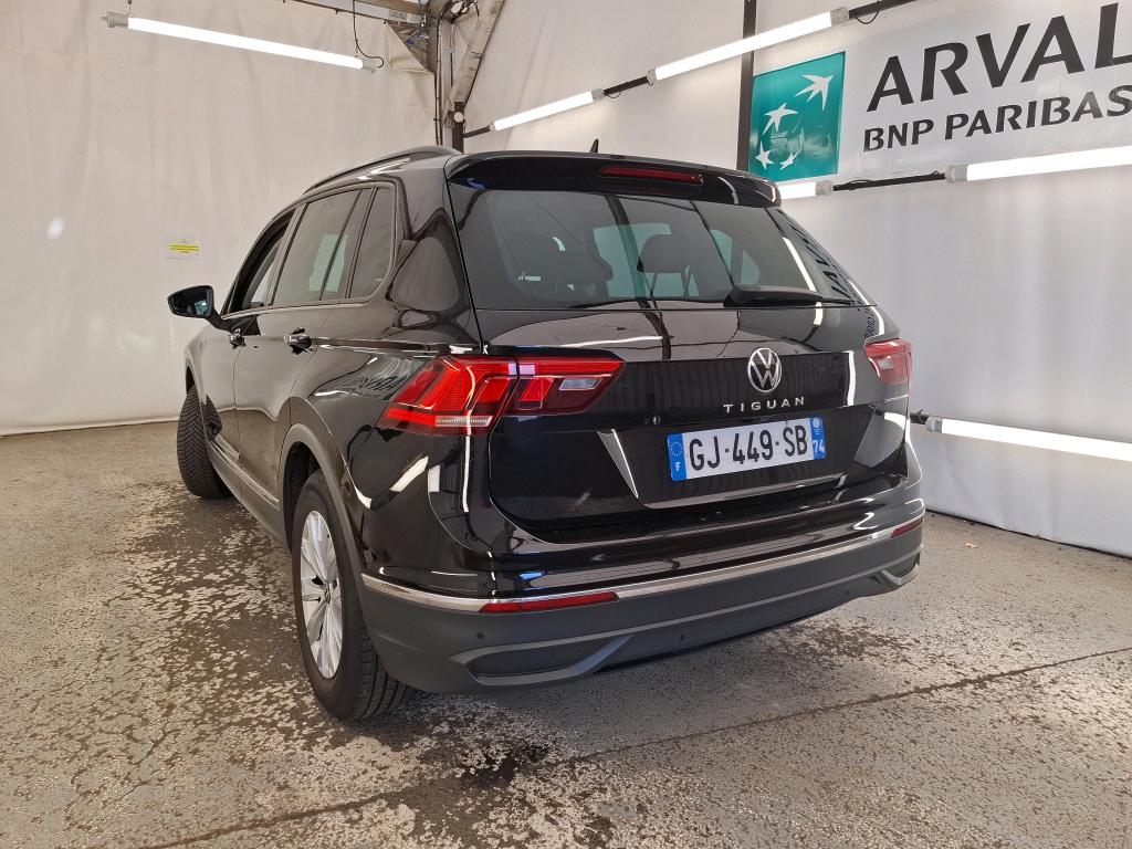 VOLKSWAGEN TIGUAN BUSINESS 1.5 TSI 150 DSG7 Life 2022