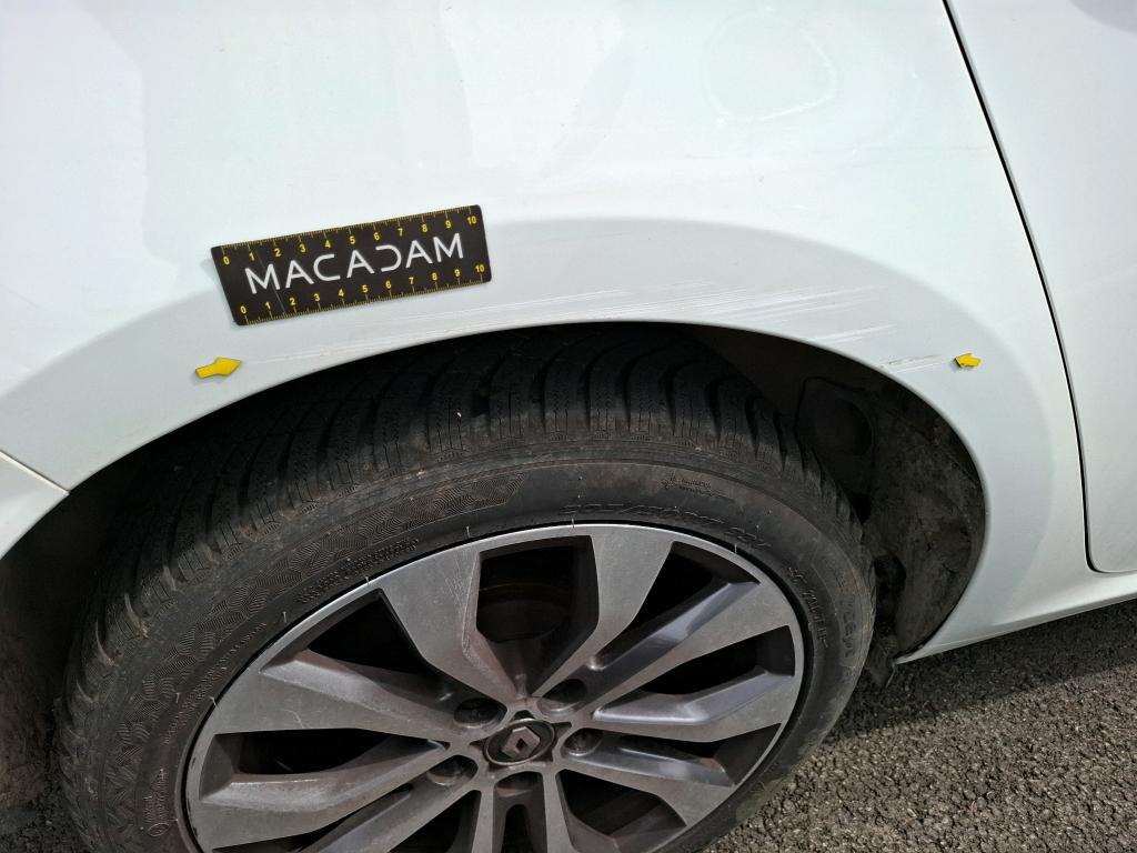 RENAULT MÉGANE MEGANE IV Berline TCe 140 EDC Techno 2023