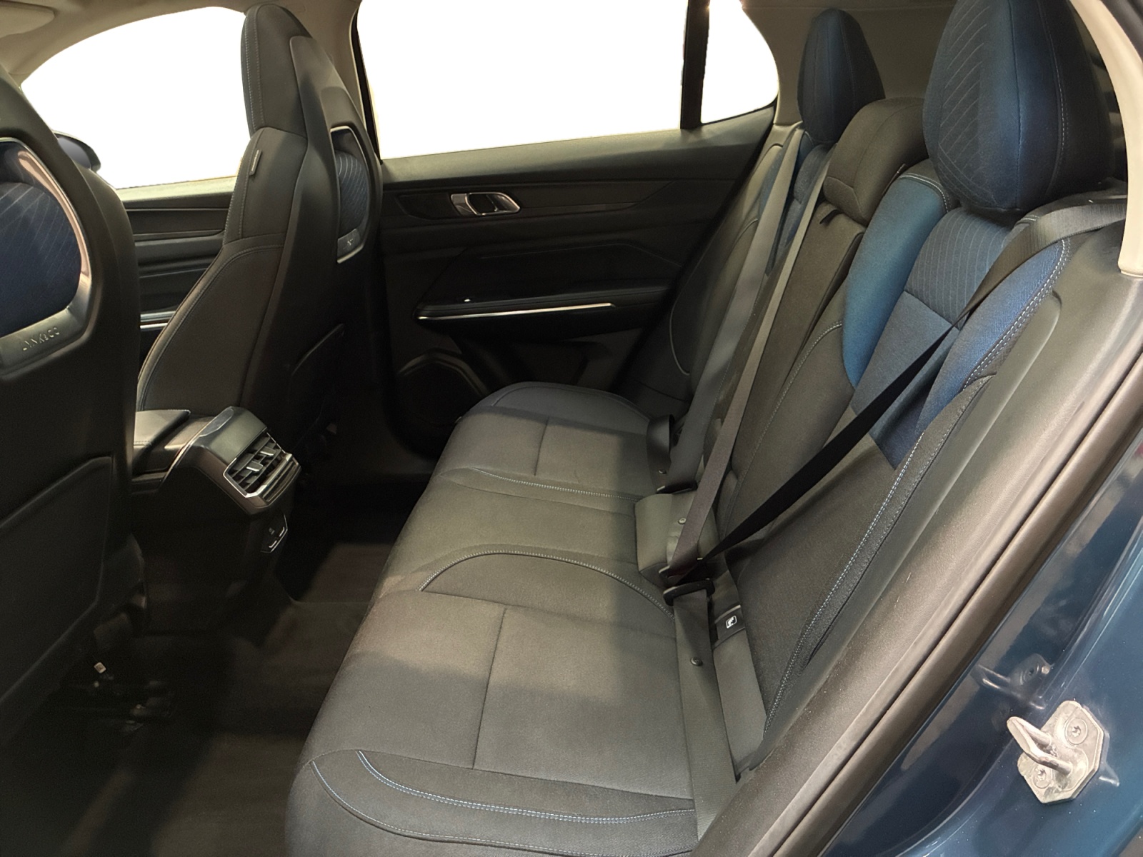 LYNK & CO 01 1.5 PHEV 261 ch DCTH7 2021