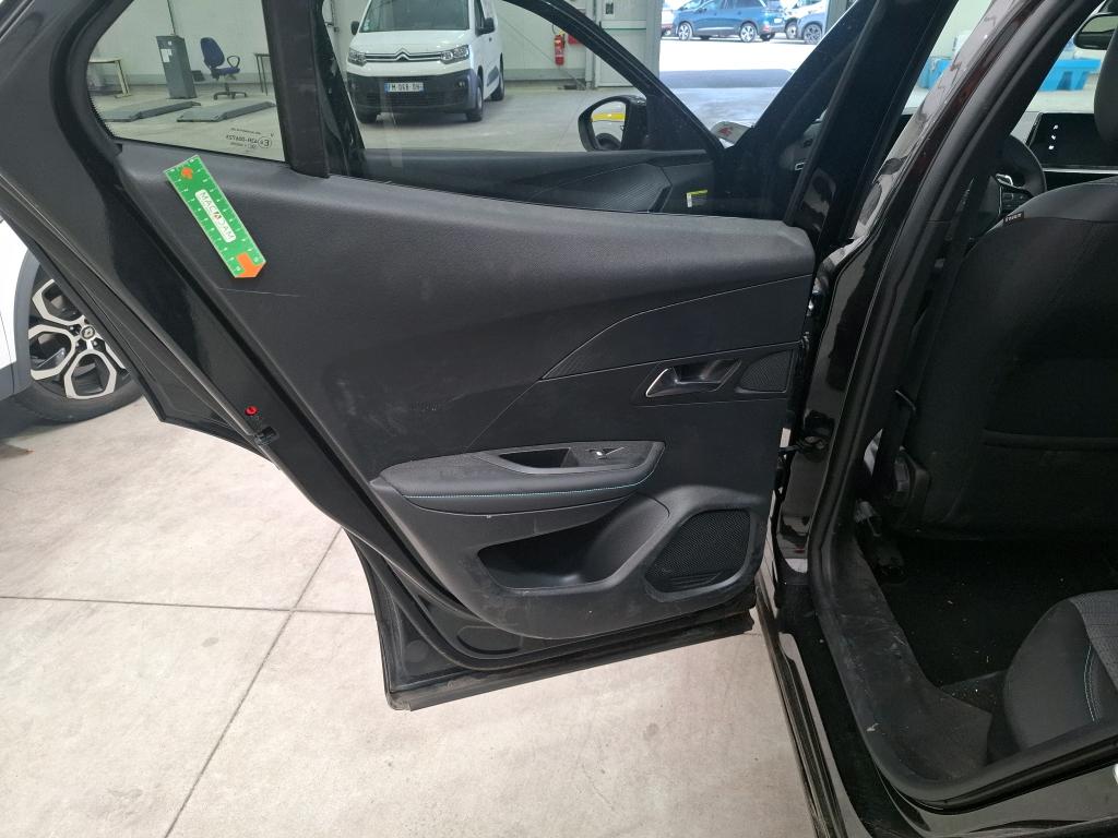 PEUGEOT 2008 PureTech 130 S&S EAT8 Allure 2023
