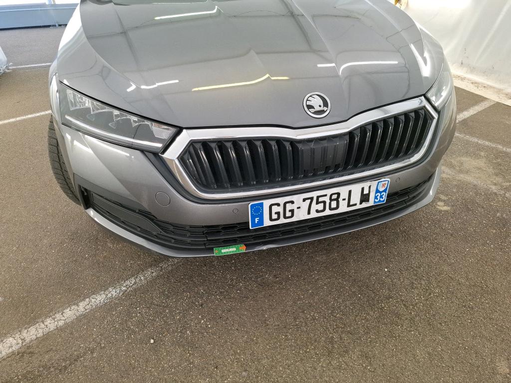 SKODA OCTAVIA COMBI 1.4 TSI PHEV iV 204 ch DSG6e Business 2022