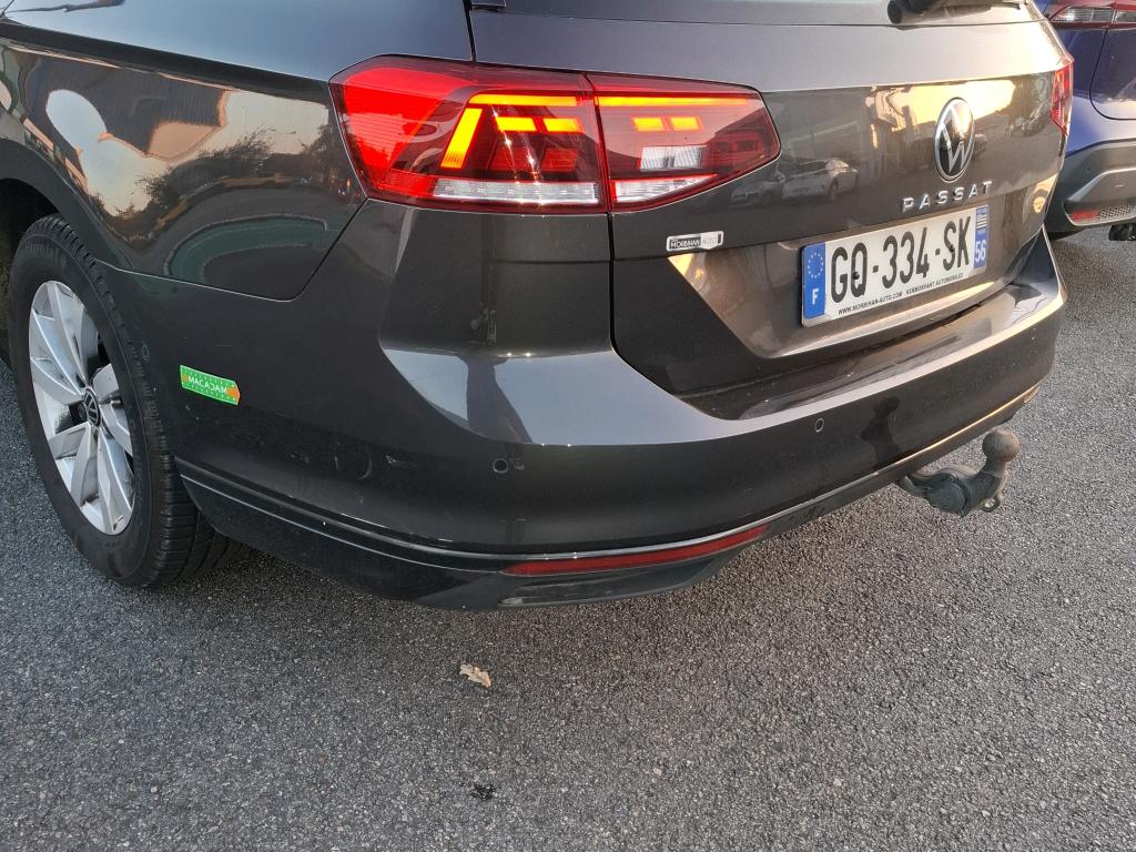 VOLKSWAGEN PASSAT SW 2.0 TDI EVO SCR 150 DSG7 Life Plus 2023