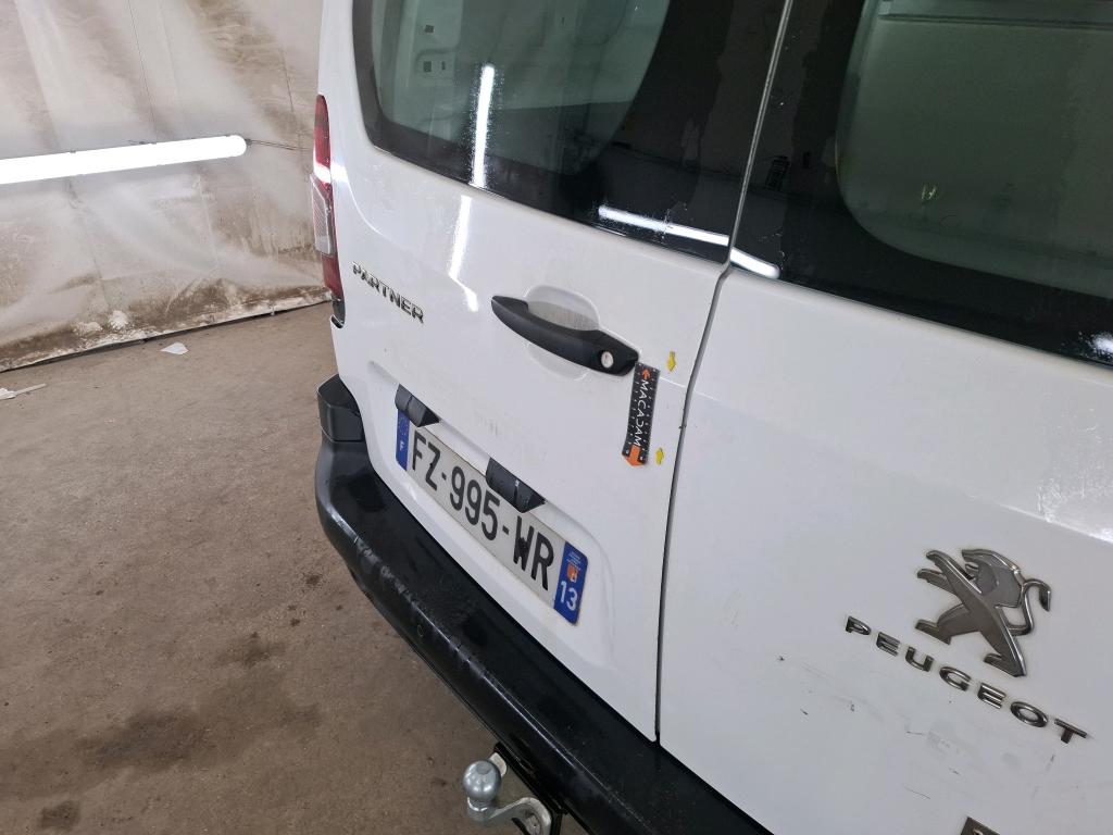 PEUGEOT PARTNER FGN FOURGON STANDARD 650 KG BLUEHDI 75 BVM5 PREMIUM 2021