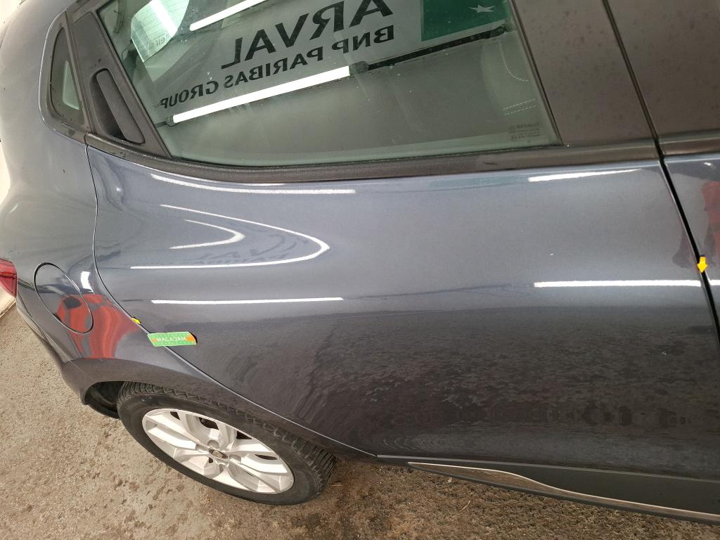 RENAULT CLIO IV BUSINESS dCi 90 E6C EDC 2019