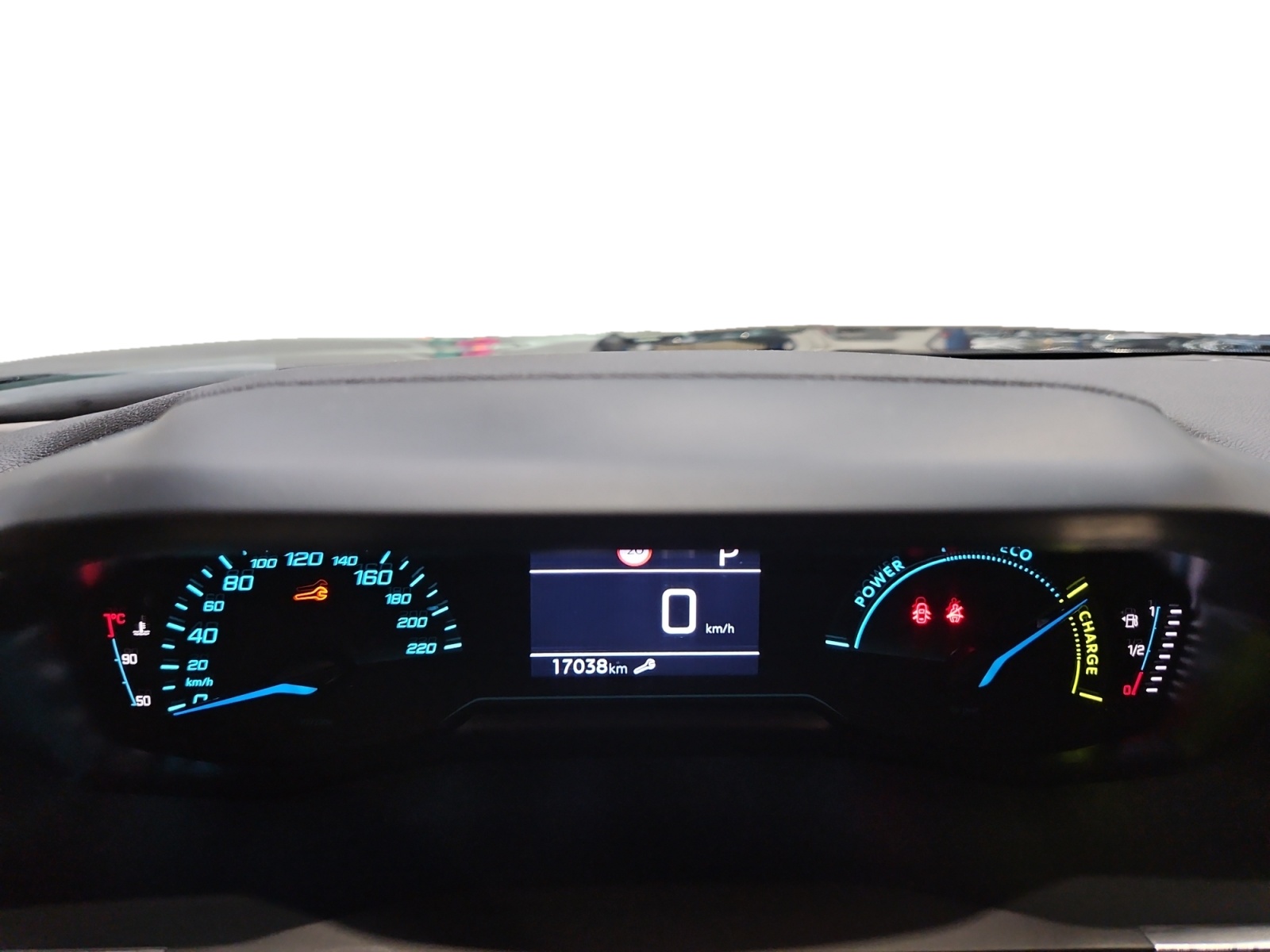 PEUGEOT 2008 Hybrid 145 e-DCS6 Style 2025
