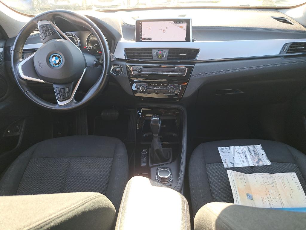 BMW X2. X2 F39 xDrive 25e 220 ch BVA6 Business Design 2022