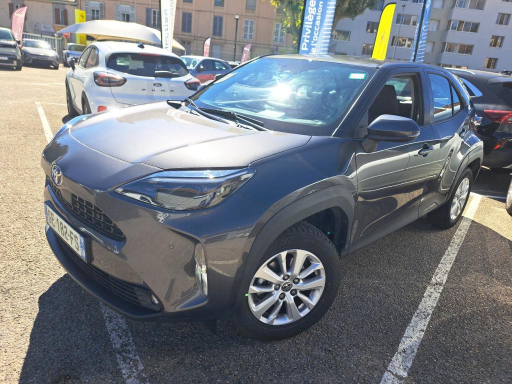 YARIS CROSS