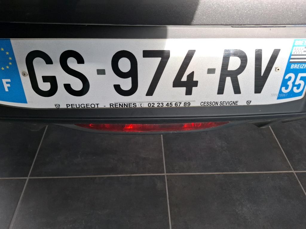 PEUGEOT 208 AFFAIRE BUSINESS R 2023