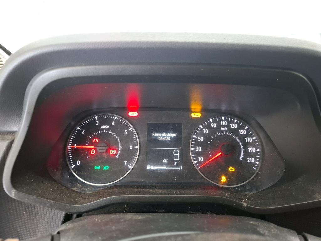 RENAULT TRAFIC FOURGON FGN L2H1 3000 KG BLUE DCI 130 CONFORT 2022