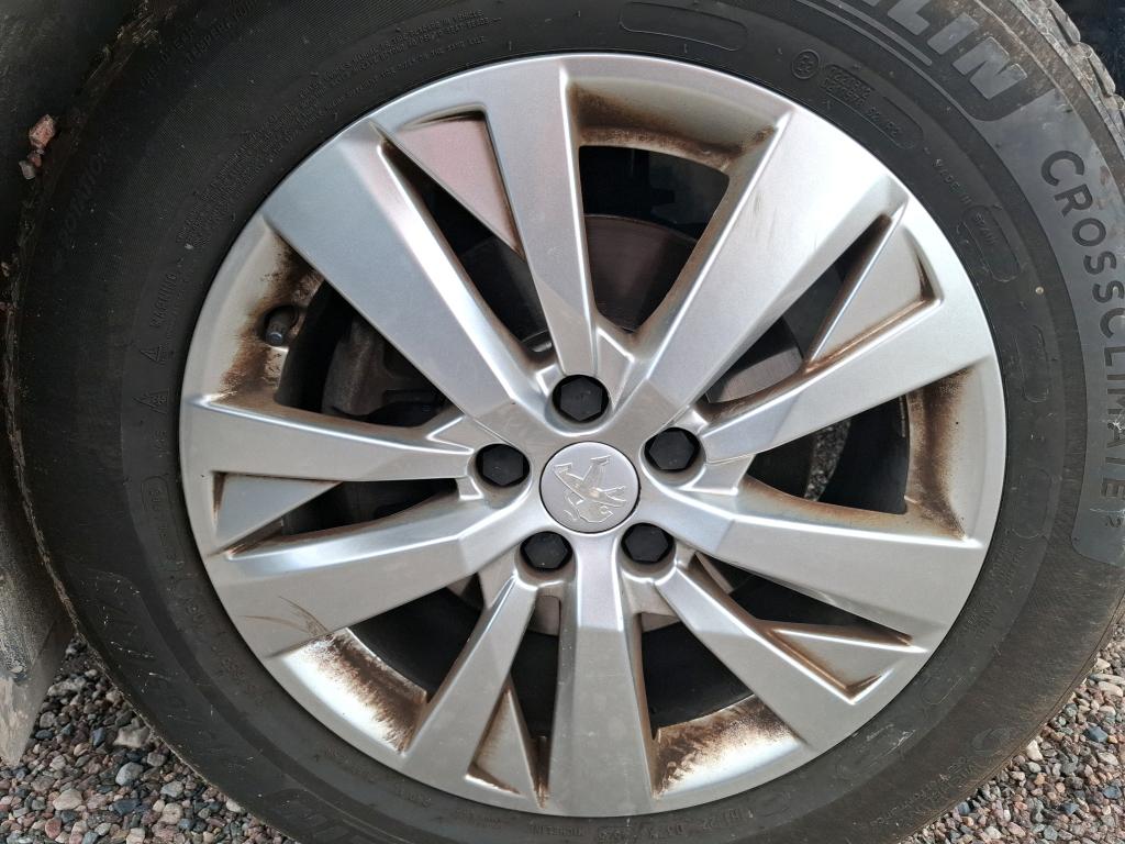 PEUGEOT 3008 BlueHDi 130ch S&S EAT8 Active Pack 2023