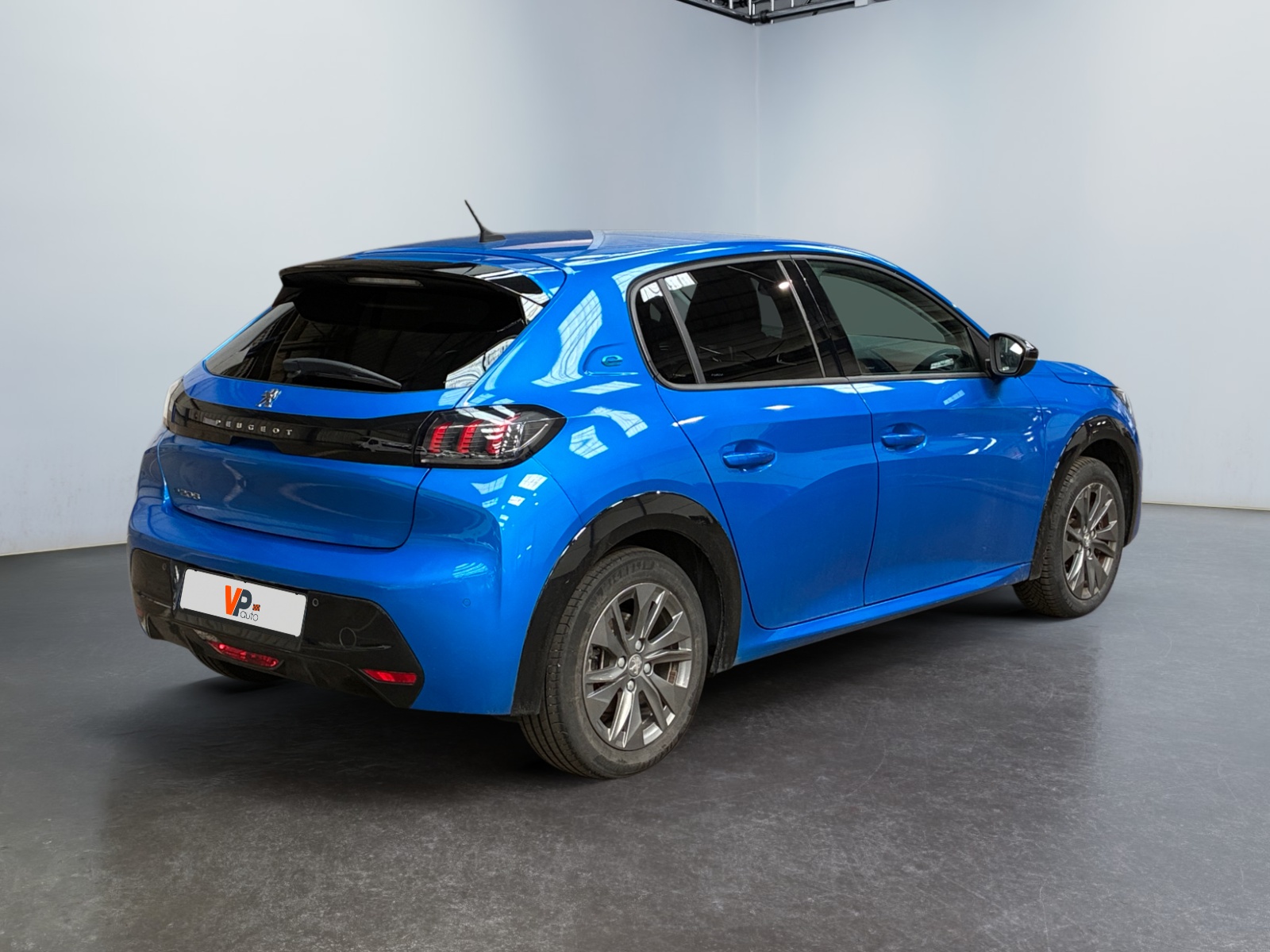 PEUGEOT 208 Electrique 50 kWh 136ch Allure Pack 2024