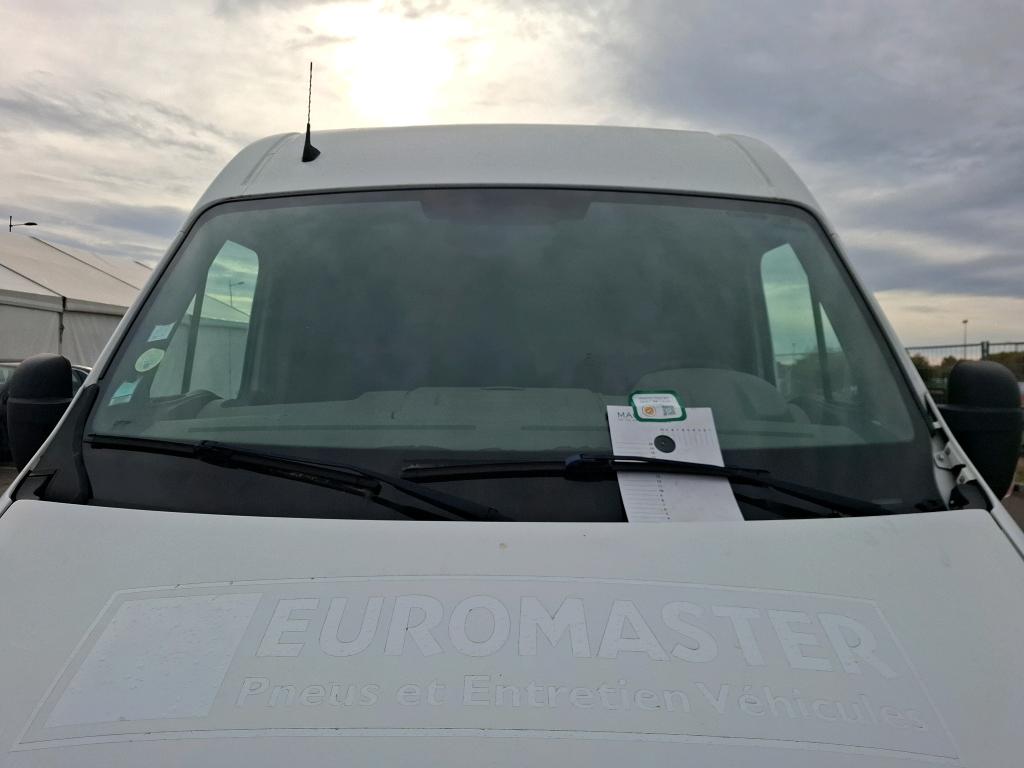 RENAULT MASTER FOURGON FGN L2H2 3.5t 2.3 dCi 130 E6 GRAND CONFORT 2017