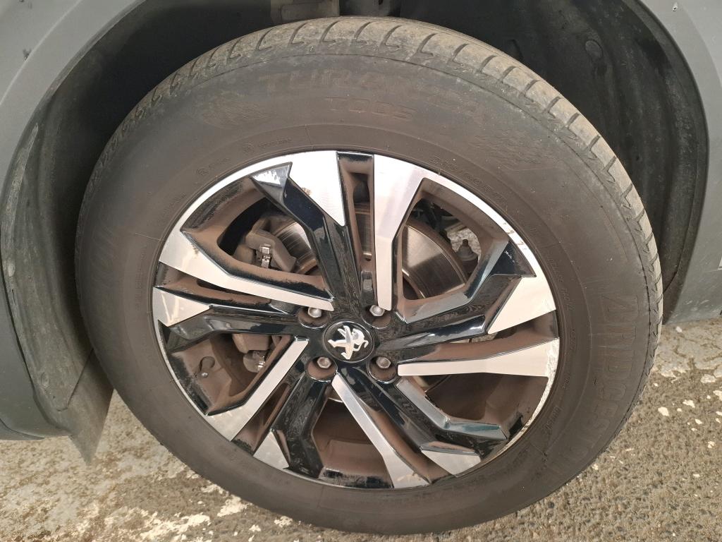 PEUGEOT 2008 BlueHDi 130 S&S EAT8 Allure Pack 2021