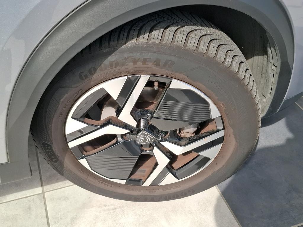 PEUGEOT 2008 PureTech 130 S&S EAT8 Allure 2023