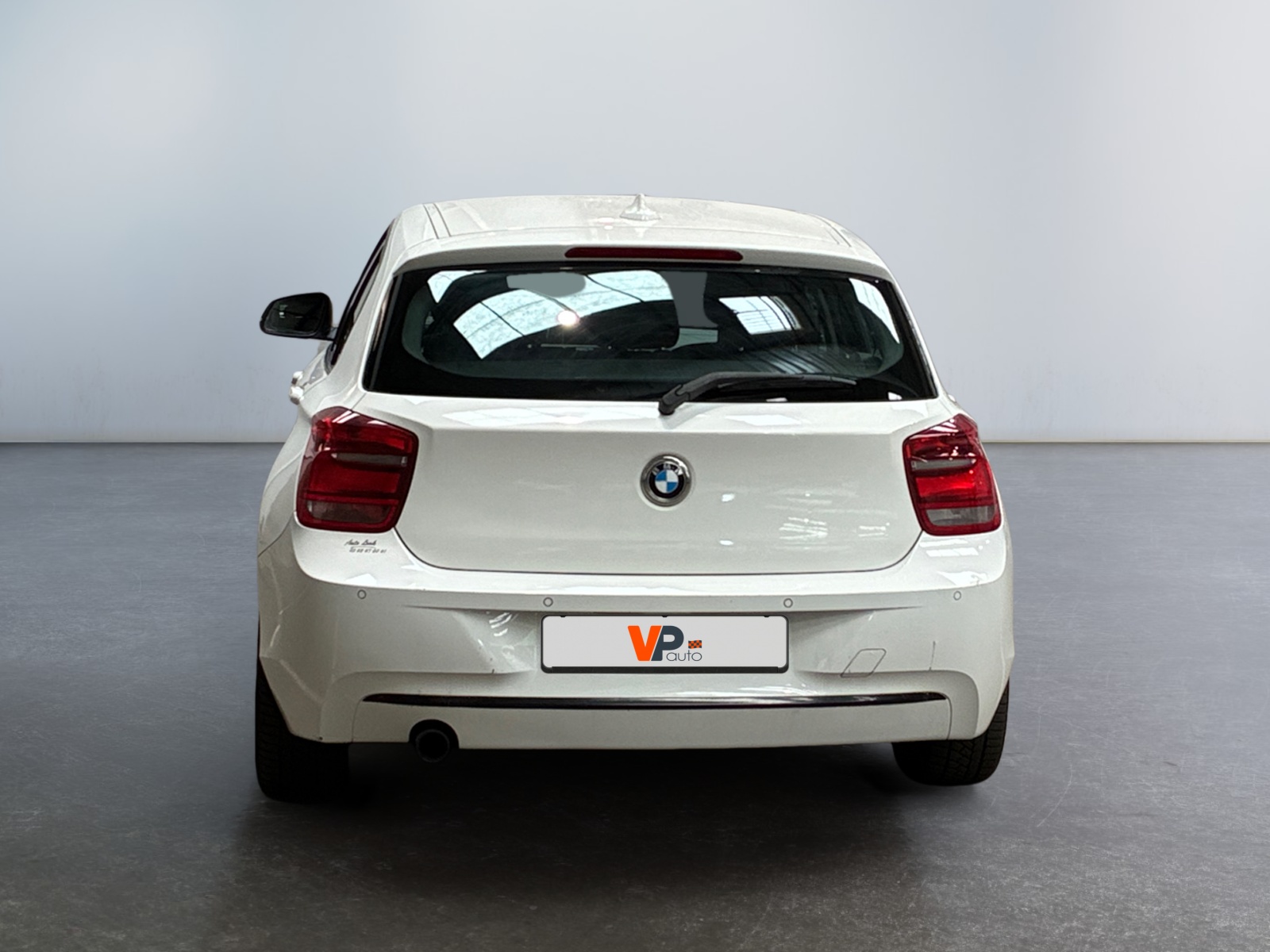 BMW SERIE 1 118i 170 ch Sport 2012
