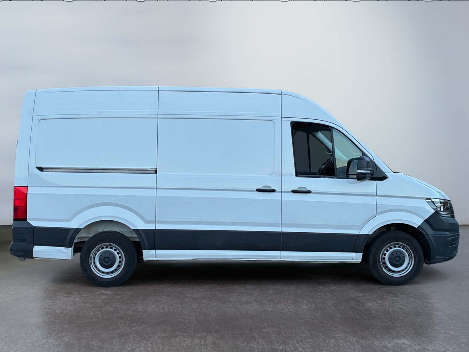 VOLKSWAGEN CRAFTER VAN 30 L3H3 11 M3 TRAC 2023