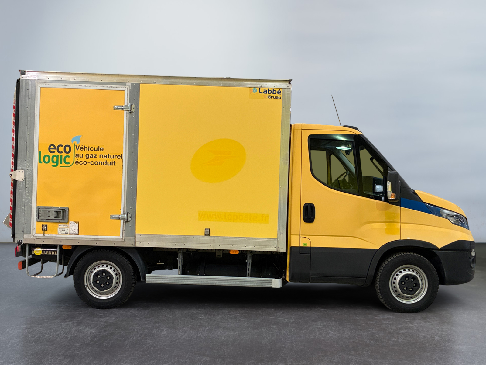 IVECO DAILY FGN 33 S 12 V11 H2 QUAD-LEAF BVM6 2019