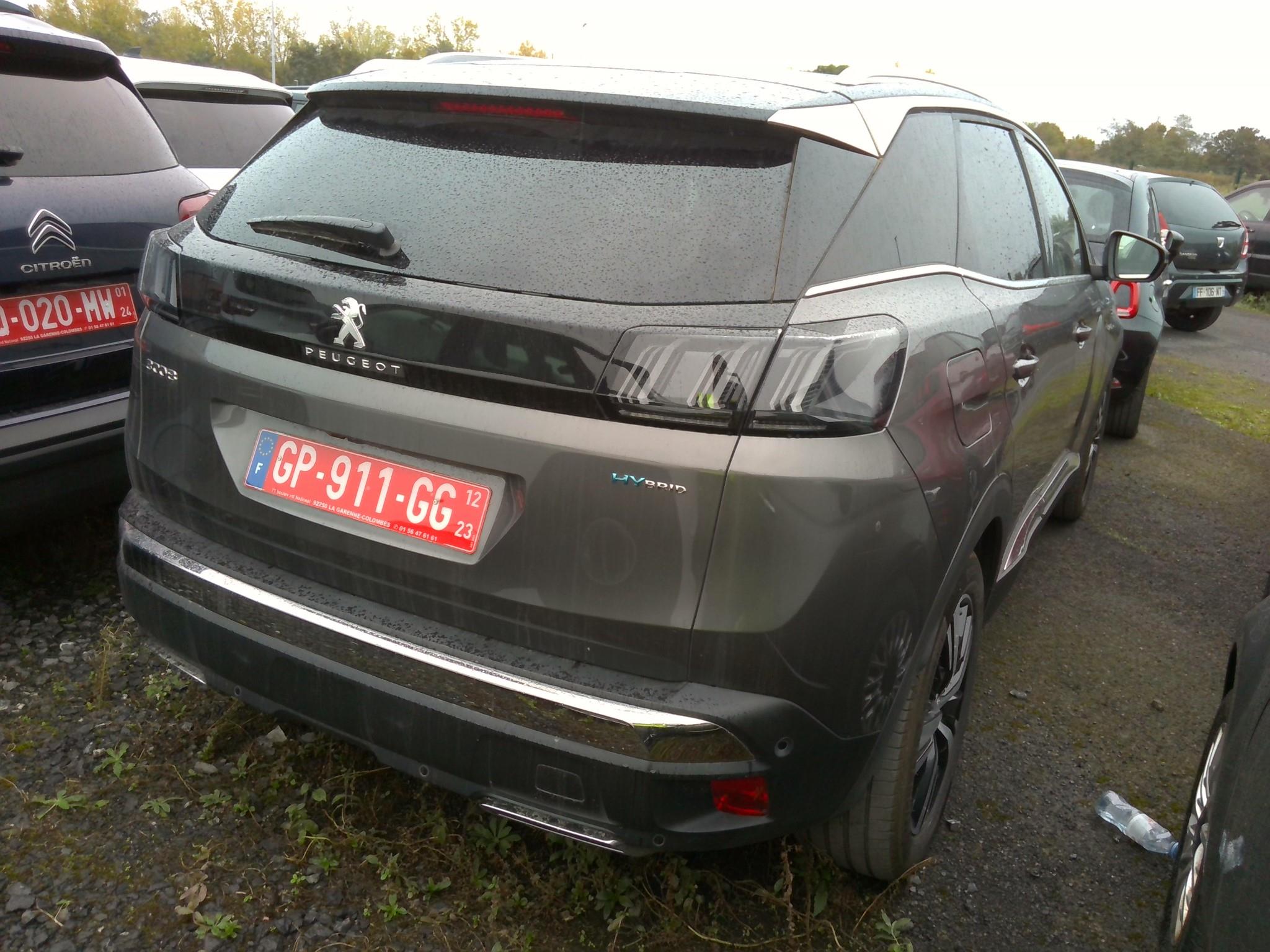 PEUGEOT 3008 Hybrid 225 e-EAT8 GT 2023