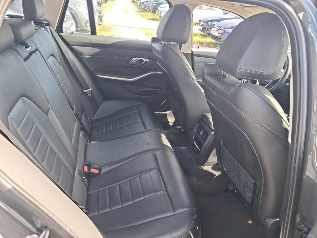 BMW SERIE 3 TOURING G21 330e 292 ch BVA8 Luxury 2021