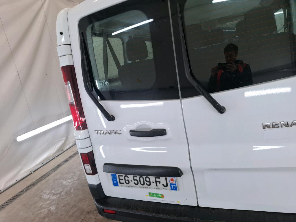 RENAULT TRAFIC COMBI L1 dCi 125 Energy Zen 2016