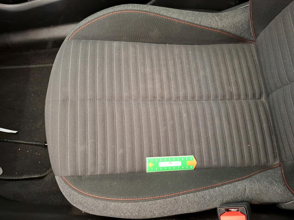 PEUGEOT 208) 208 BlueHDi 100 S&S BVM6 Active Pack 2022