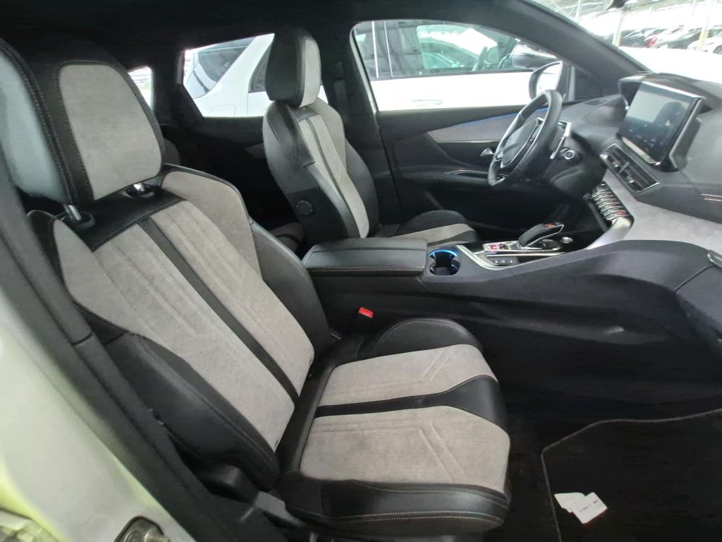 PEUGEOT 3008 Hybrid 225 e-EAT8 GT 2021