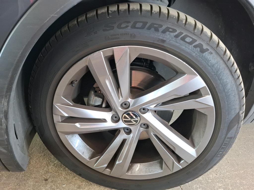 VOLKSWAGEN TIGUAN 1.5 TSI 150ch DSG7 R-Line 2021