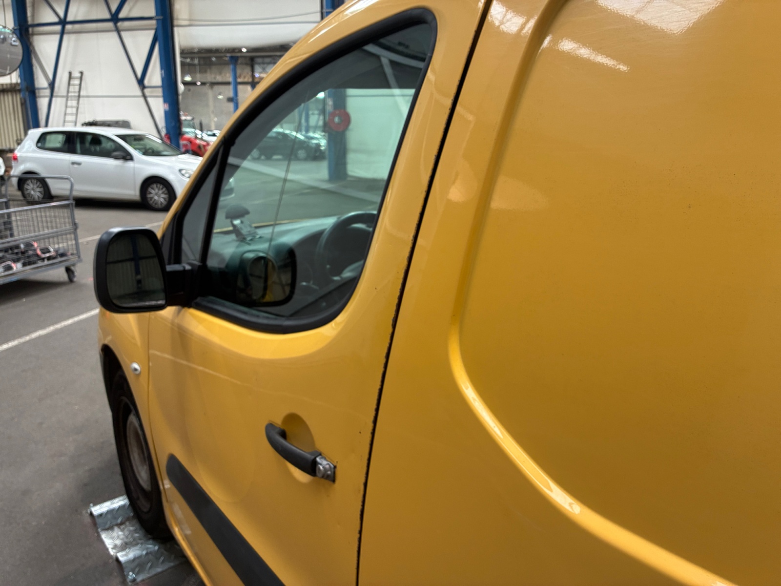 CITROEN BERLINGO FOURGON M BLUEHDI 100 S&S ETG6 CLUB 2017