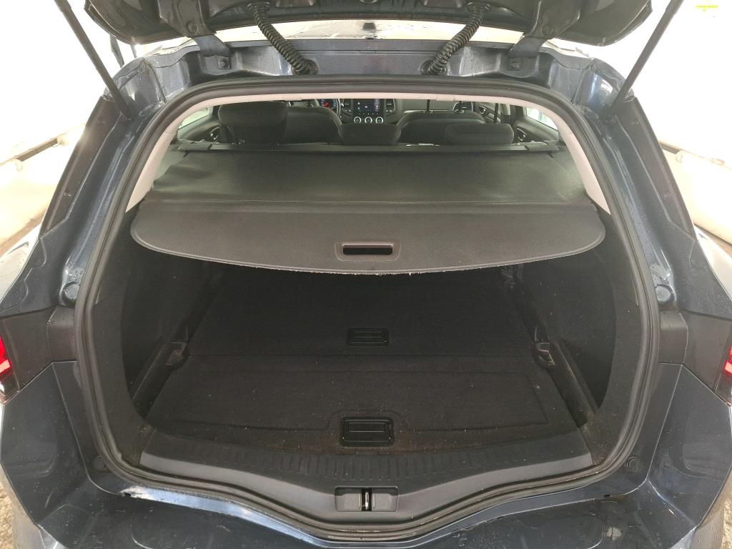 RENAULT MÉGANE MEGANE IV ESTATE TCe 140 EDC FAP - 21B Business 2021